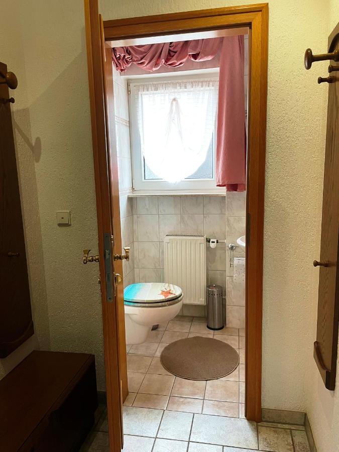 Ferienwohnung Am Wald - Naehe Funpark Zirndorf Exterior foto